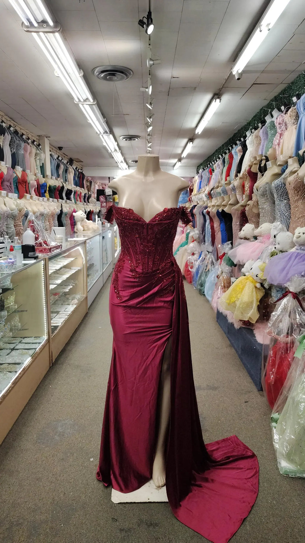 Mermaid Prom Dress With Beaded Corset Bodice Off Shoulder Satin Burgundy Gown For Prom Night