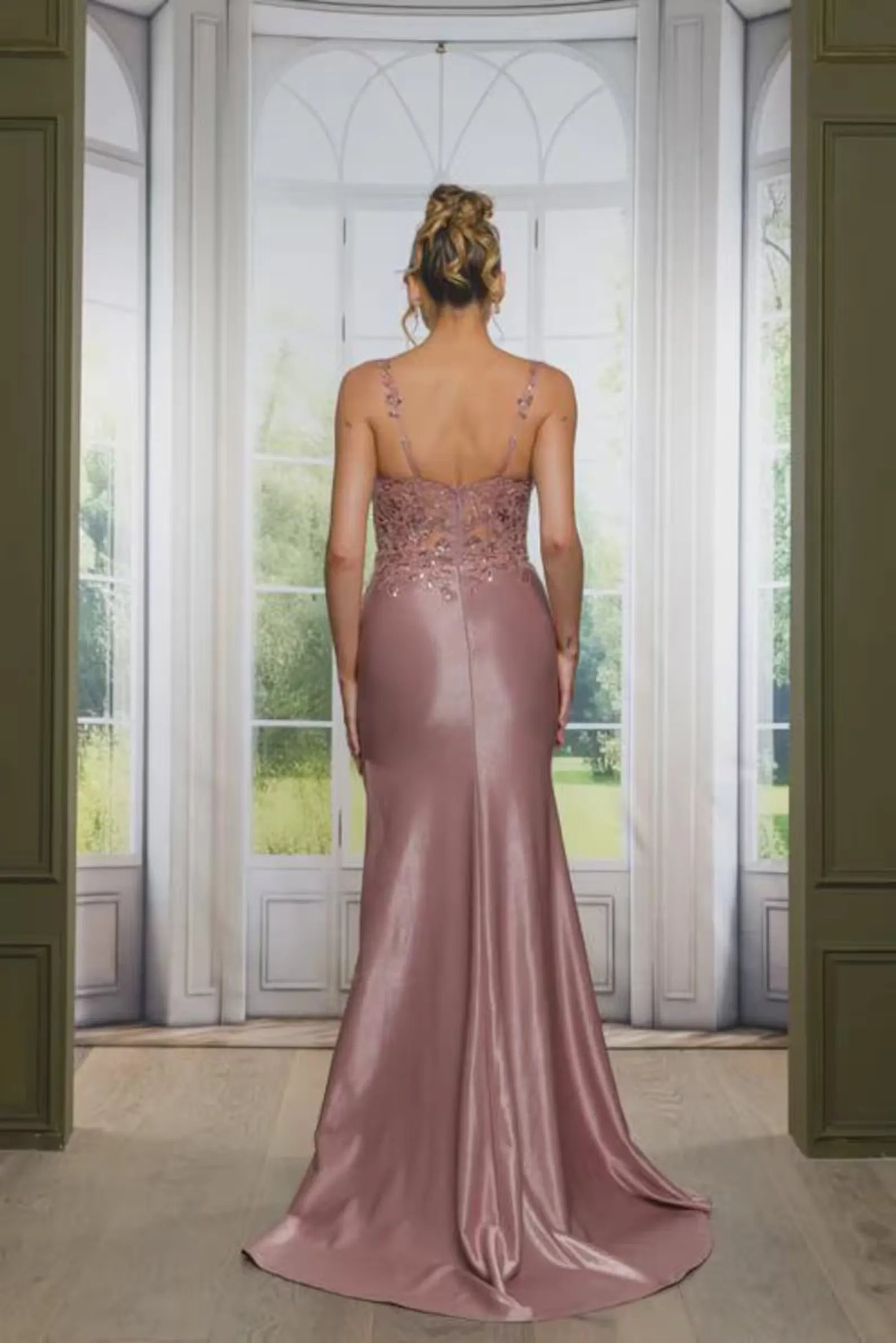 Mermaid Prom Dress Glamorous With Spaghetti Strap Lace Applique Dusty Rose Satin Floor Length Gown For Prom Night