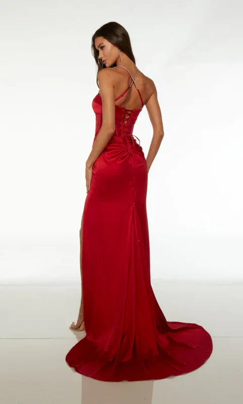 Mermaid Prom Dress For Prom Night With Corset Bodice And Ruched Satin Red Spaghetti Straps Lace Up Train Slit