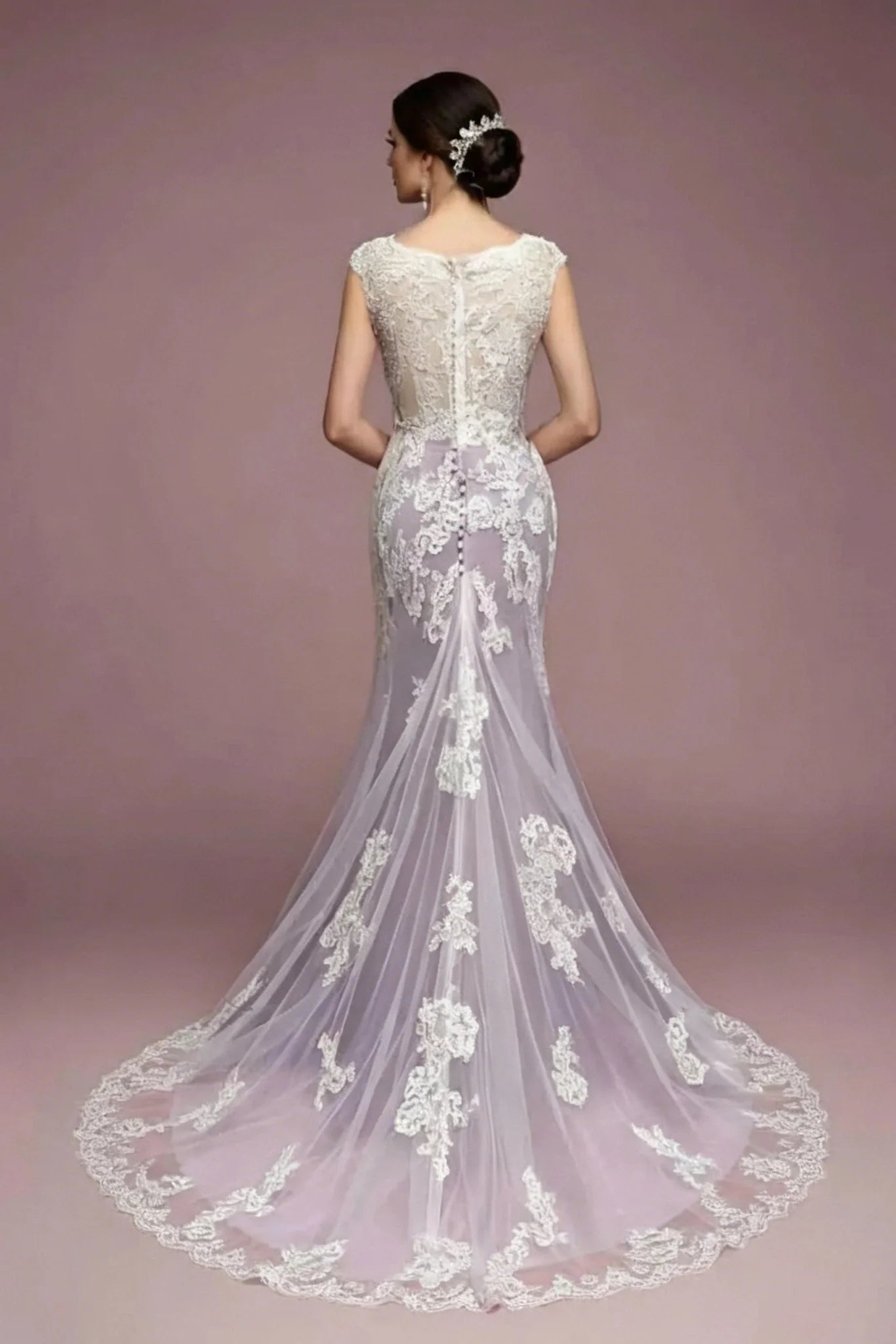 Lavender Mermaid Prom Dress With Lace Appliques Round Neck Cap Sleeve Illusion Bodice Train For Prom Goers