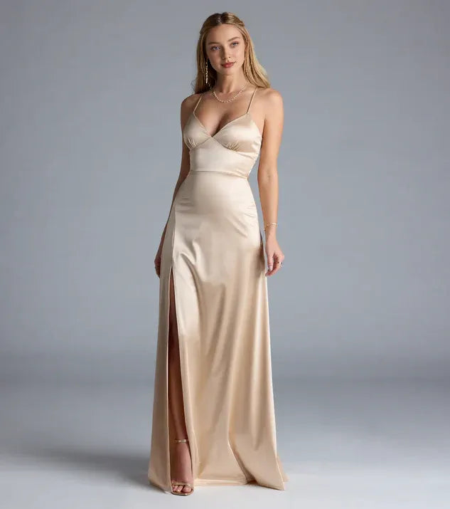 Minimalist A-Line Spaghetti Straps Sleeveless Lace-Up Sweep/Brush Train Prom Dress