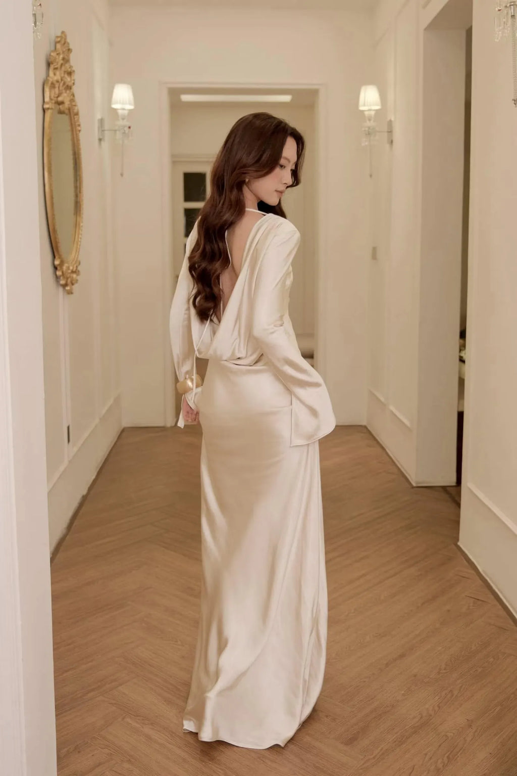 Minimalist Mermaid Boat-Neck Long Sleeves Cowl Back Champagne Long Prom Dress