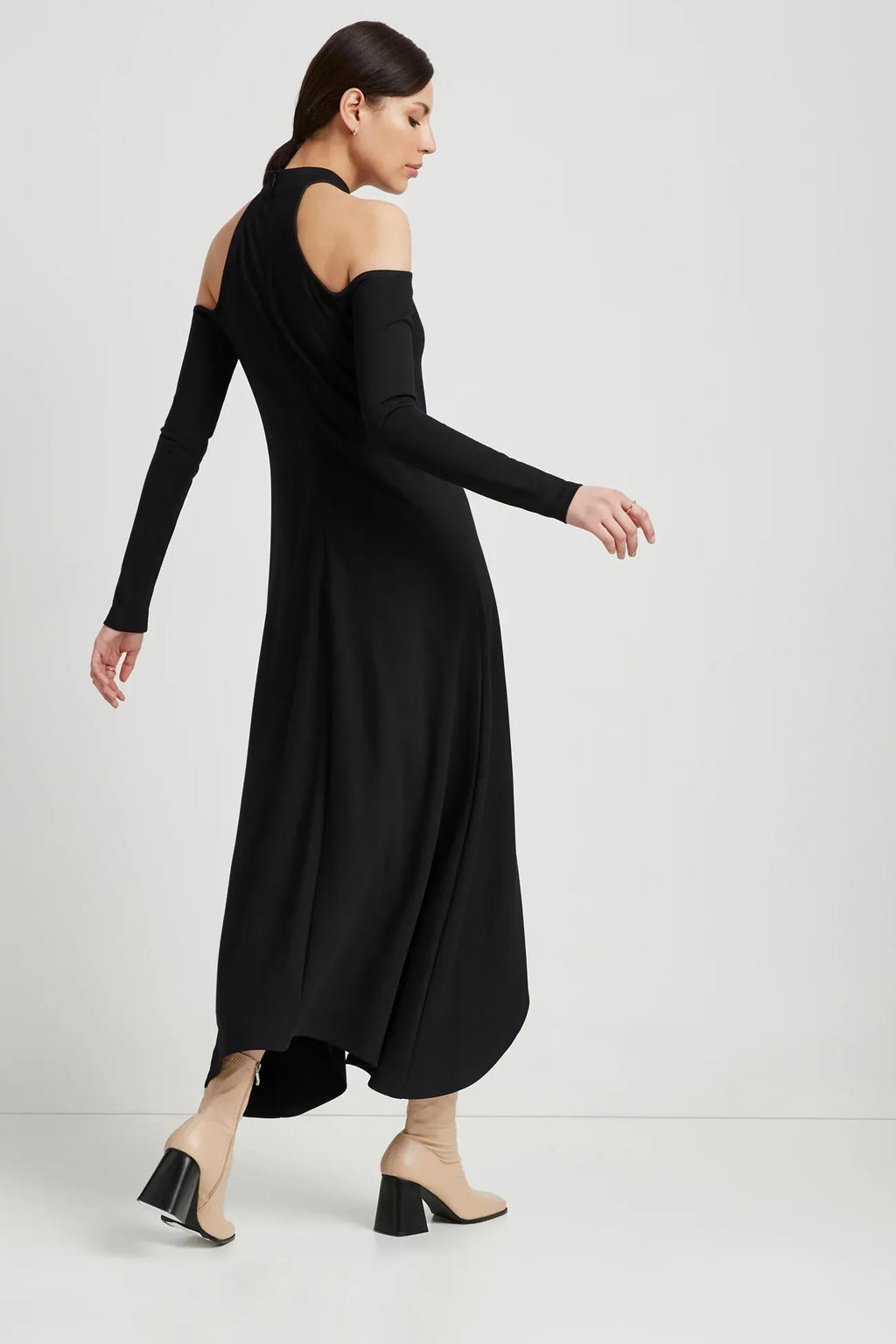 Modern Sheath Halter Cutout Neck Long Sleeve Open Back High Low Length For Adults Prom Dress