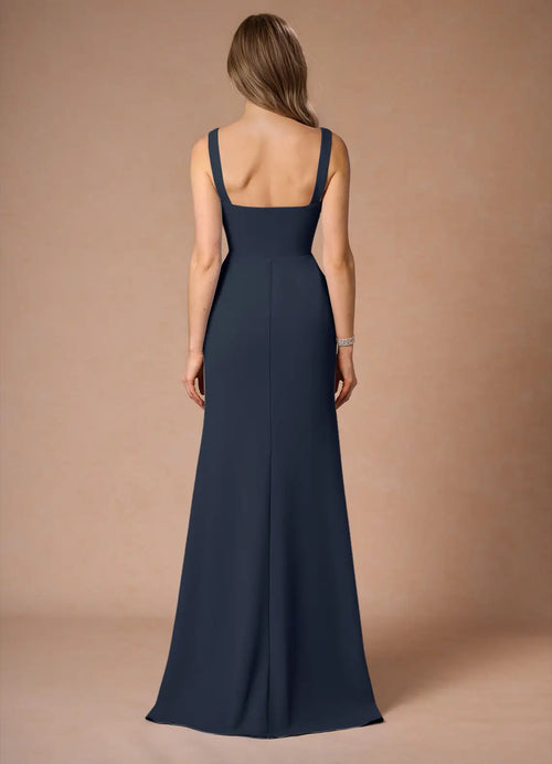 Robe de bal longue sans manches à col carré et dos ouvert style trompette moderne pour femmes