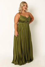 A-Line Spaghetti Straps Sleeveless Pleated Floor-Length Plus Size Prom Dress