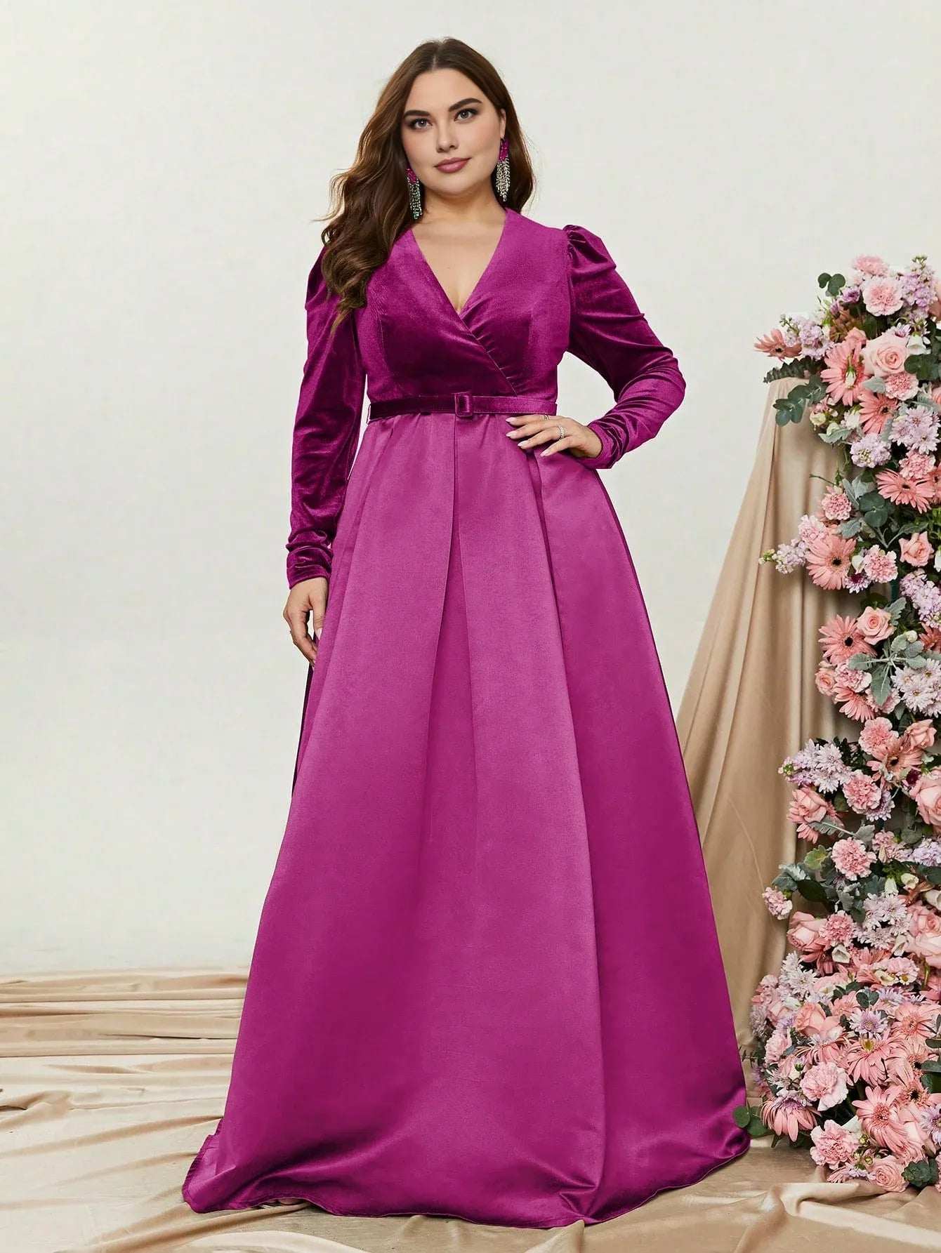 A-Line V Neck Long Sleeve Zipper Up Floor-Length Prom Dress