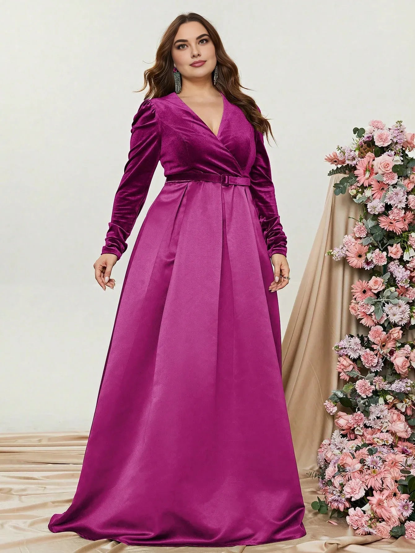 A-Line V Neck Long Sleeve Zipper Up Floor-Length Prom Dress