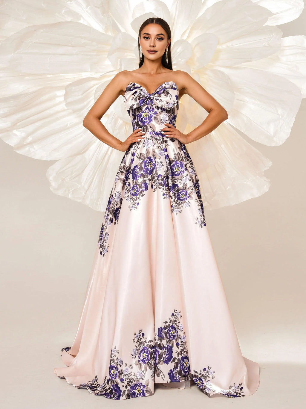 A-line Sweetheart Neck Sleeveless Up Sweep/Brush Train Prom Dress