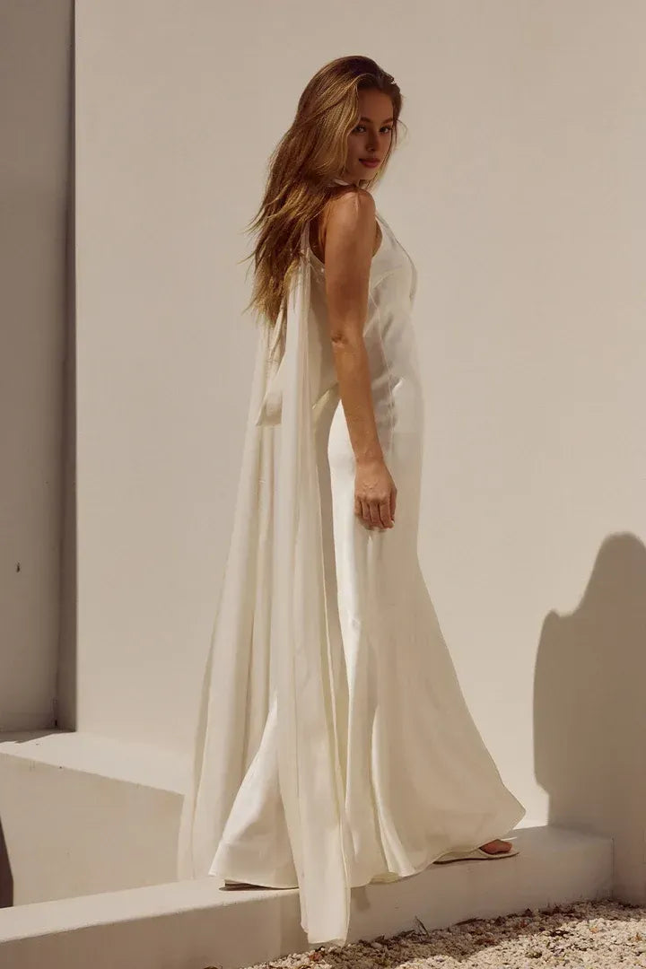 Fitted Cowl Neck Sleeveless Backless Floor-Length Prom Dress