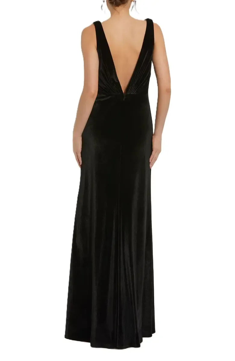 Fitted V Neck Sleeveless Floor-Length Prom Dress