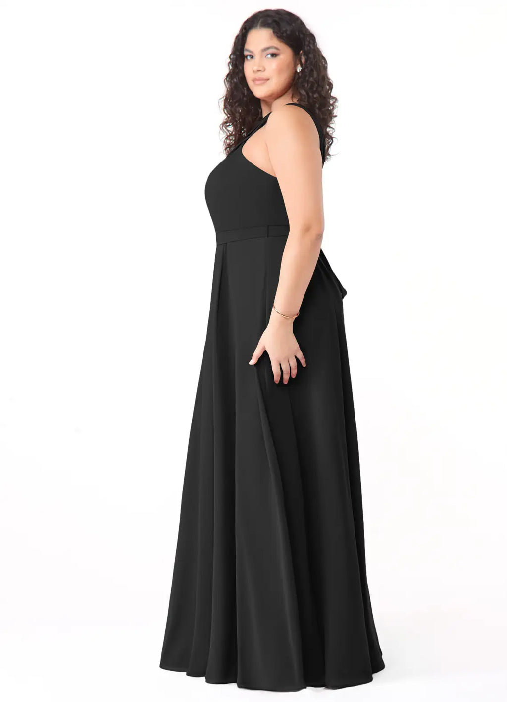 Modern chiffon halter neck floor length bridesmaid dress with crisscross straps, self-tie sash and pockets