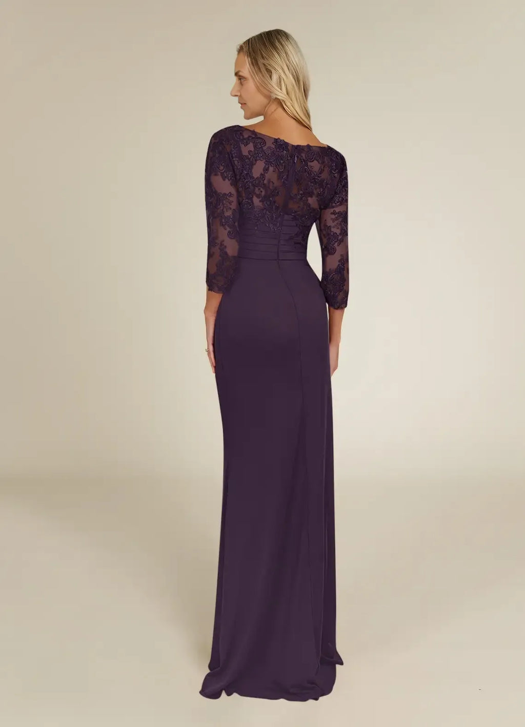 Plum Dress Elegant Sheath Dress Floor-Length Three-Quarter Sleeve Keyhole Back Scoop Neck Mother of the Bride Dress