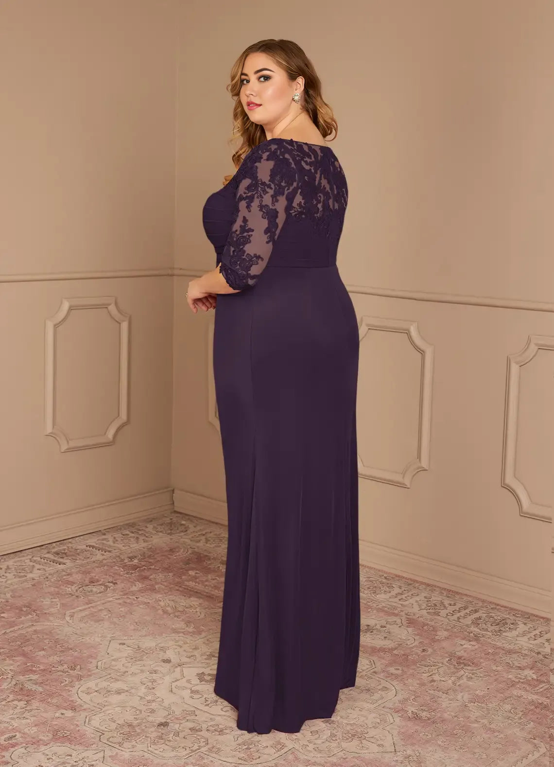 Plum Dress Elegant Sheath Dress Floor-Length Three-Quarter Sleeve Keyhole Back Scoop Neck Plus Size Mother of the Bride Dress