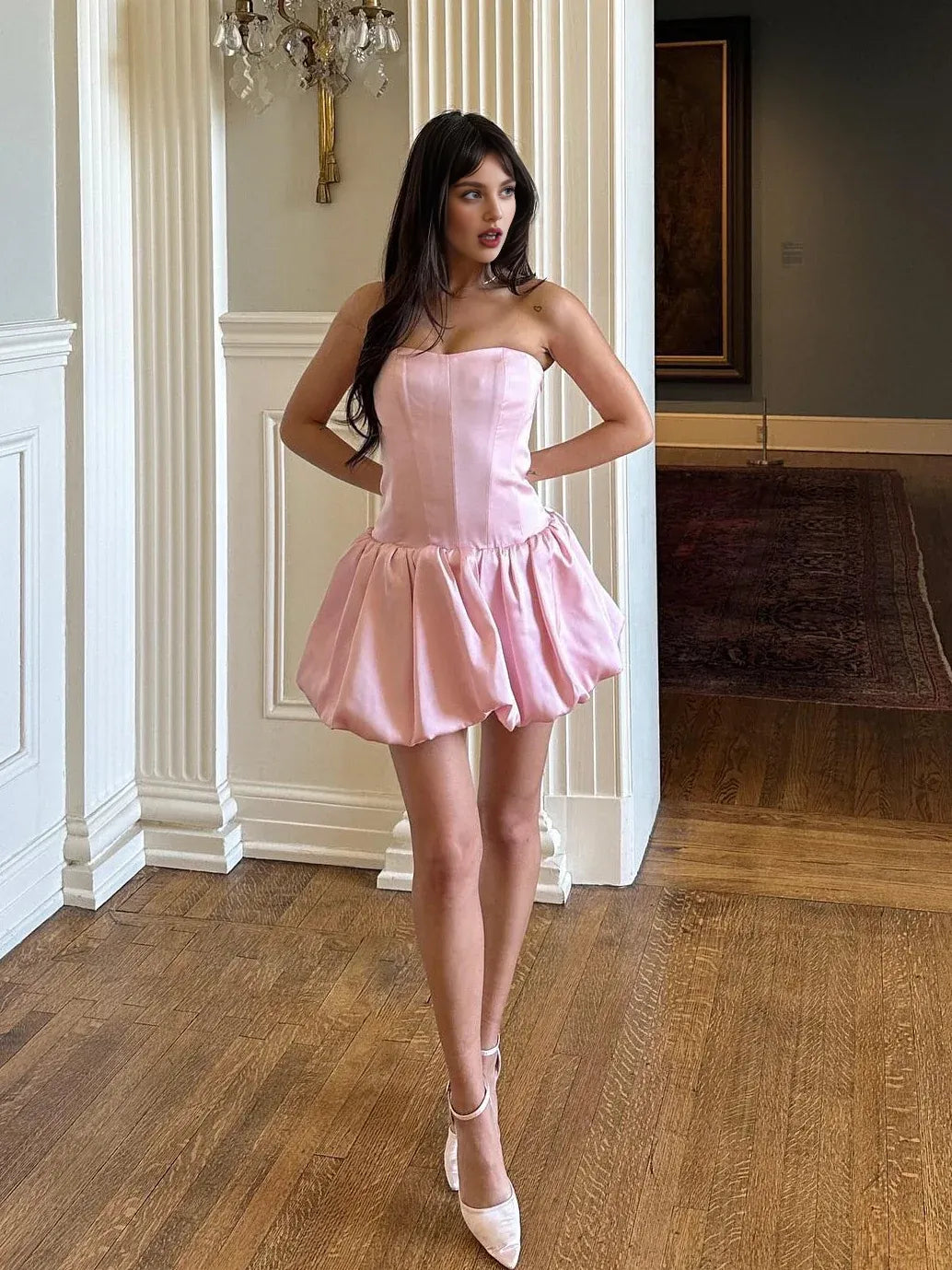 Pretty A-Line/Princess Strapless Sleeveless Criss Cross Back Short-Mini Homecoming Dress
