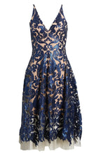 Pretty A-Line V Neck Sleeveless sequins Tea-Length Prom Dress
