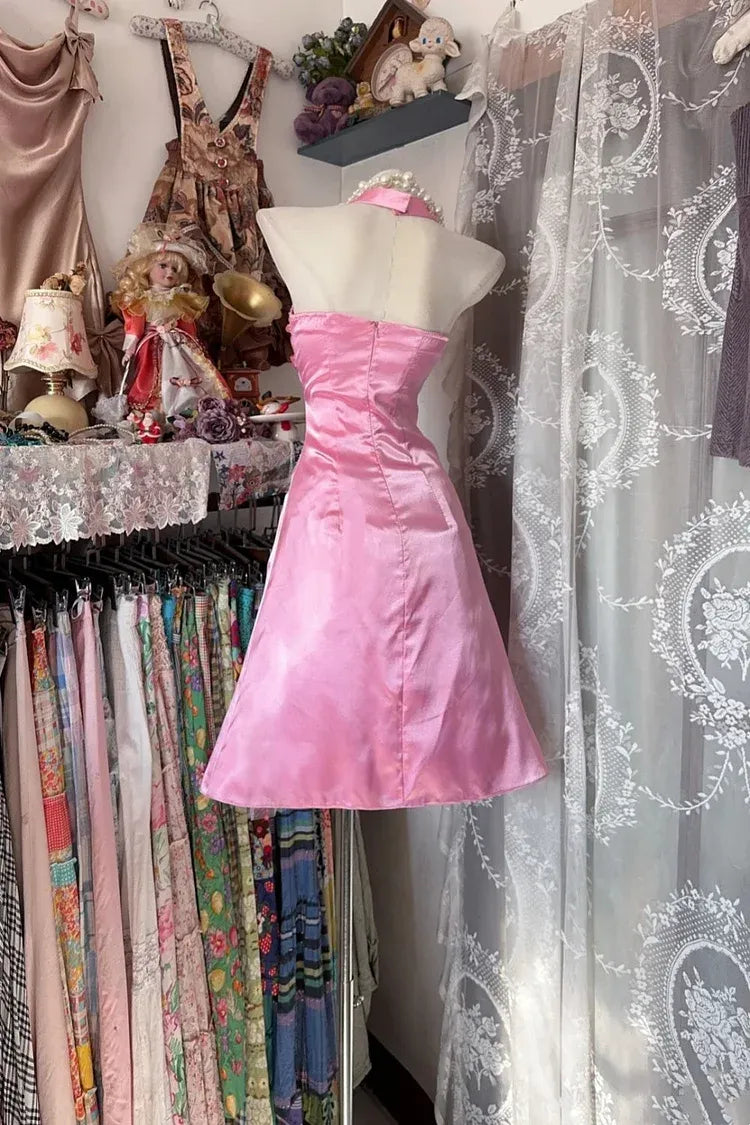 Pink Pretty Mermaid Halter Neck Ruched Short Homecoming Dress With Beaded