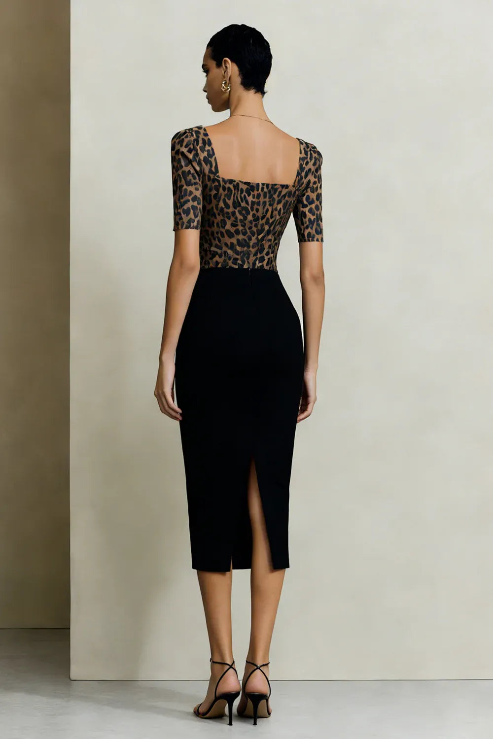 Pretty Sheath Square Neck Short Sleeve Leopard Print Tea-Length Prom Dress