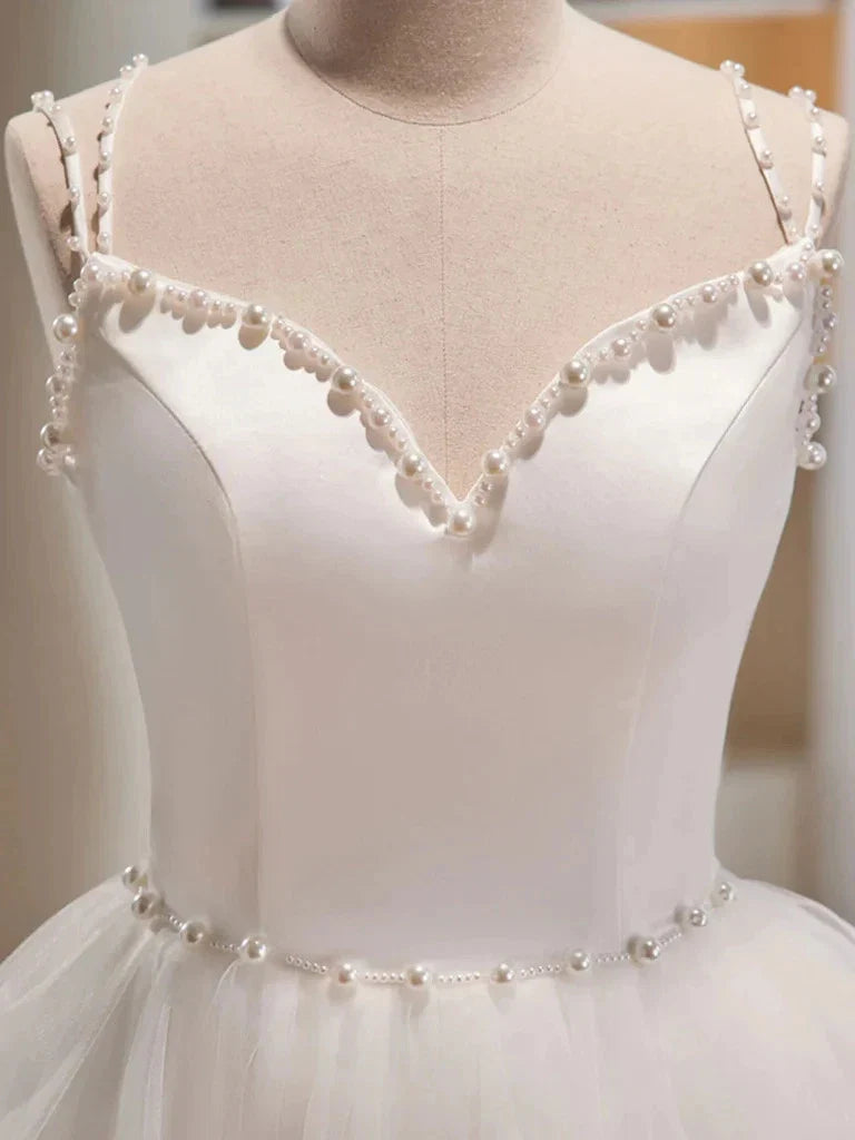 White Pretty A-Line Sweetheart Dual Straps Pearl Tiered Short Homecoming Dress