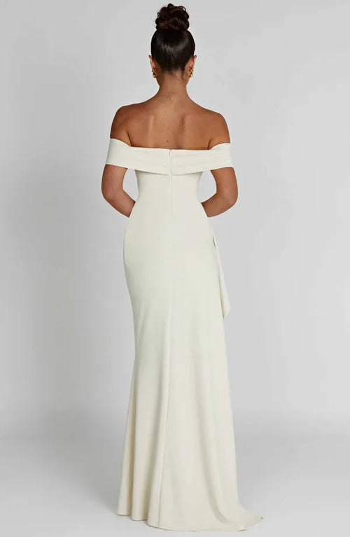 Robe de soirée sirène raffinée sans bretelles à épaules dénudées avec fermeture éclair au dos et traîne, longueur ras du sol, pour femmes