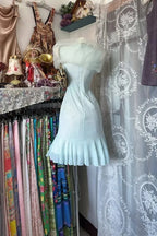 Light Blue Retro Sheath Round Neck Light Short Homecoming Dress With Ruffle Hem