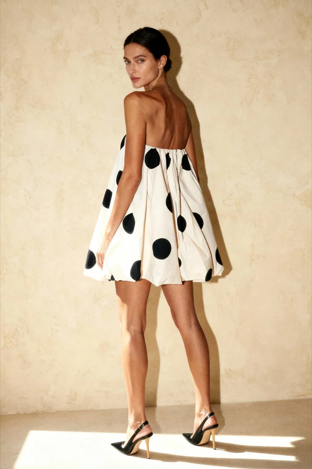 Retro Strapless Polka Dot White Homecoming Dress With Bubble Hem For Teens Open Back Chic