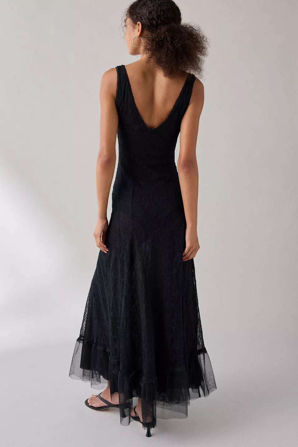 Romantic A-Line Boat Neck Sleeveless V Back Tulle Trim Floor Length For Sale Prom Dress