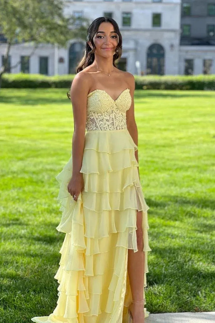 Romantic A-Line Strapless Sweetheart Corset Tiered Ruffle Floor-Length Evening Gown