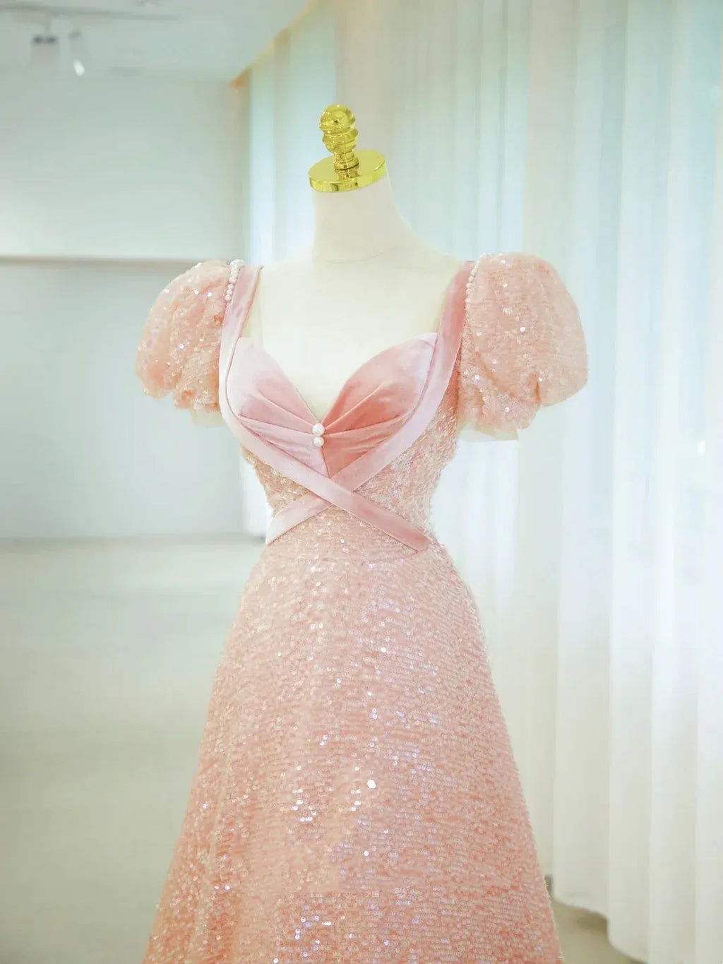 Romantic A-Line Sweetheart Puff Sleeve Tiered Ruffle Floor Length Evening Dress