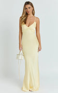 Romantic Mermaid Plunge Neck Sleeveless Lace Trimmed Floor Length Plus Size Evening Dress