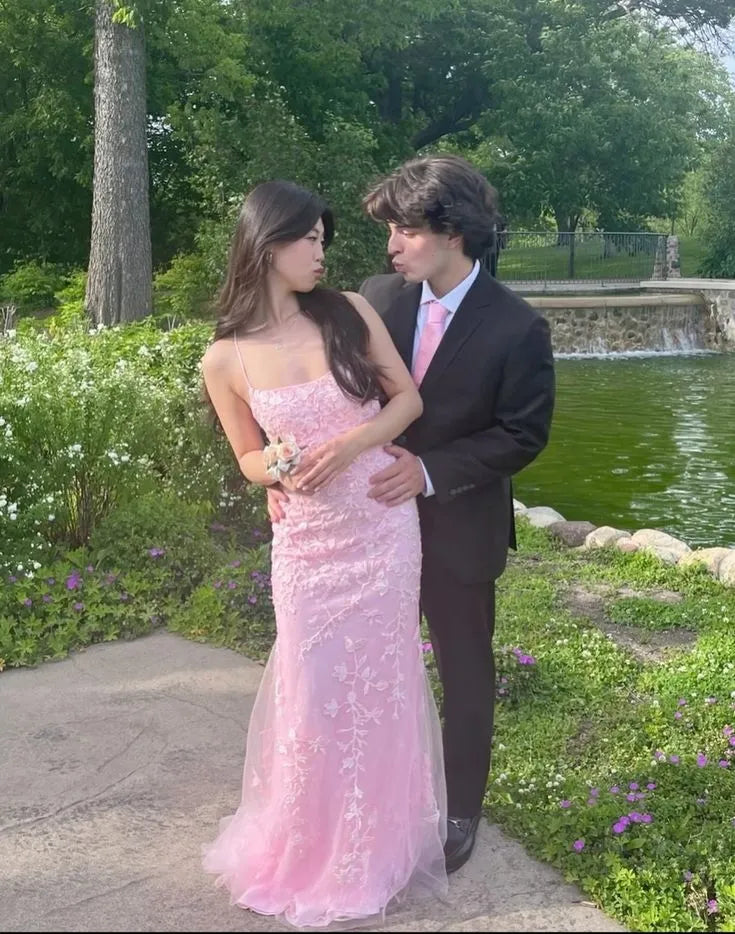 Romantic Mermaid Straight Neck Spaghetti Strap Floor-Length Formal Evening Dress