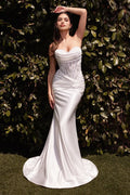 Romantic Mermaid Sweetheart Neck Strapless Lace Up Back Train Length Wedding Dress