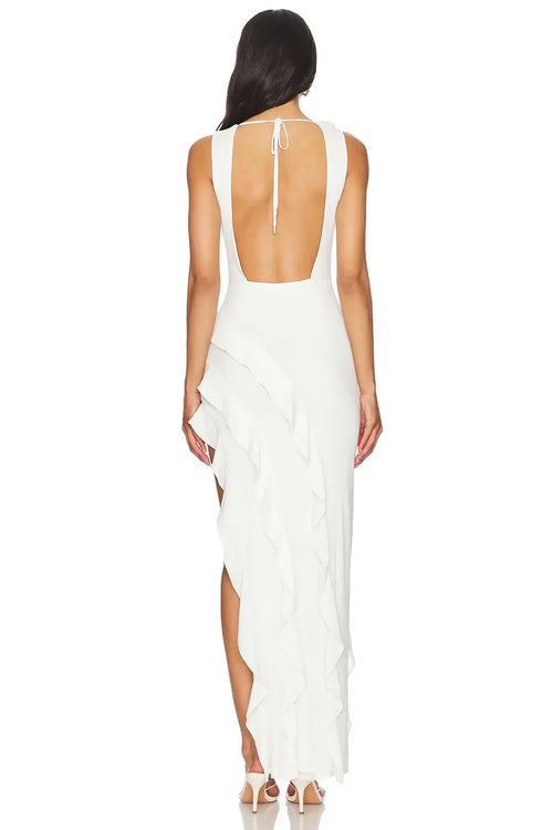 Robe de soirée longue romantique fourreau col bateau sans manches à volants et dos ouvert