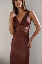 Romantic Sheath Plunge Neck Sleeveless Lace Up Back Floor Length Prom Dress