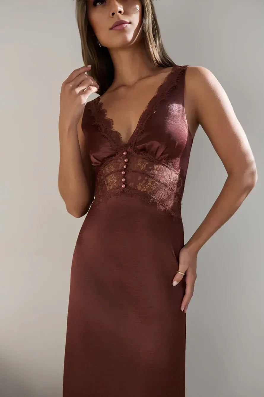 Romantic Sheath Plunge Neck Sleeveless Lace Up Back Floor Length Prom Dress