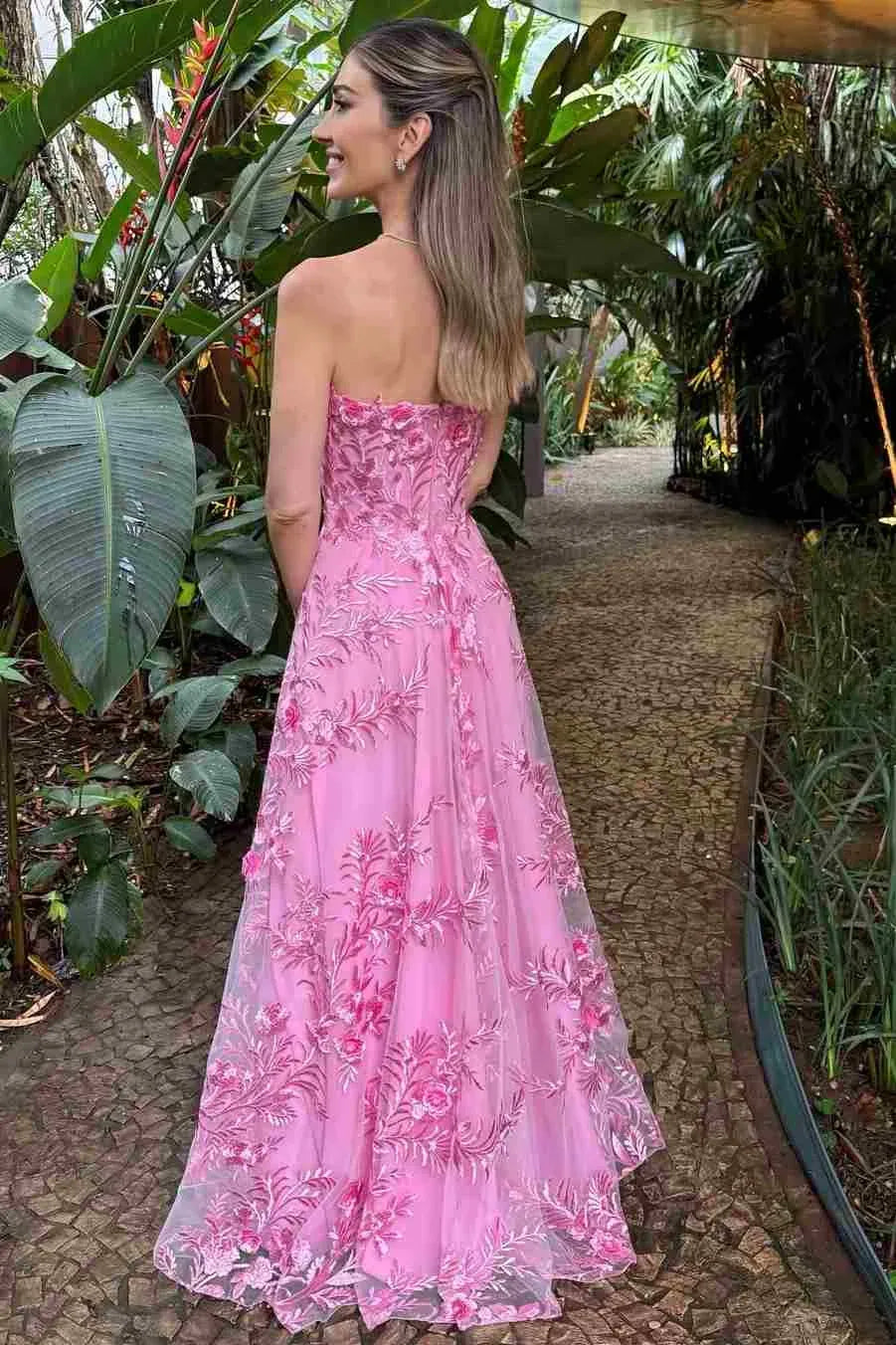 Romantic Aline Strapless Lace Appliques Prom Dress With Empire Waist Train For Prom Queens
