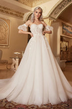 Romantic Prom Dress With Detachable Sleeves White Train A Line Sweetheart Lace Dress For Women