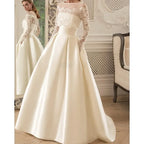 Vintage Ball-Gown Illusion Neck Long Sleeve Lace Appliqu¨¦ Ivory Floor-Length Prom Dress With Pocket