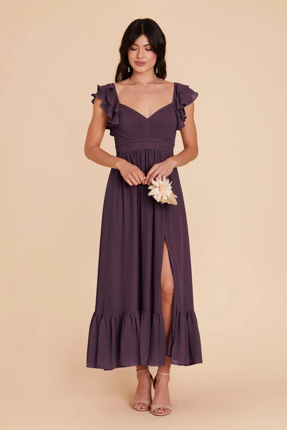 Romantic Ruffled Chiffon Bridesmaid Dress with Sweetheart Neckline and Tiered Midi Skirt