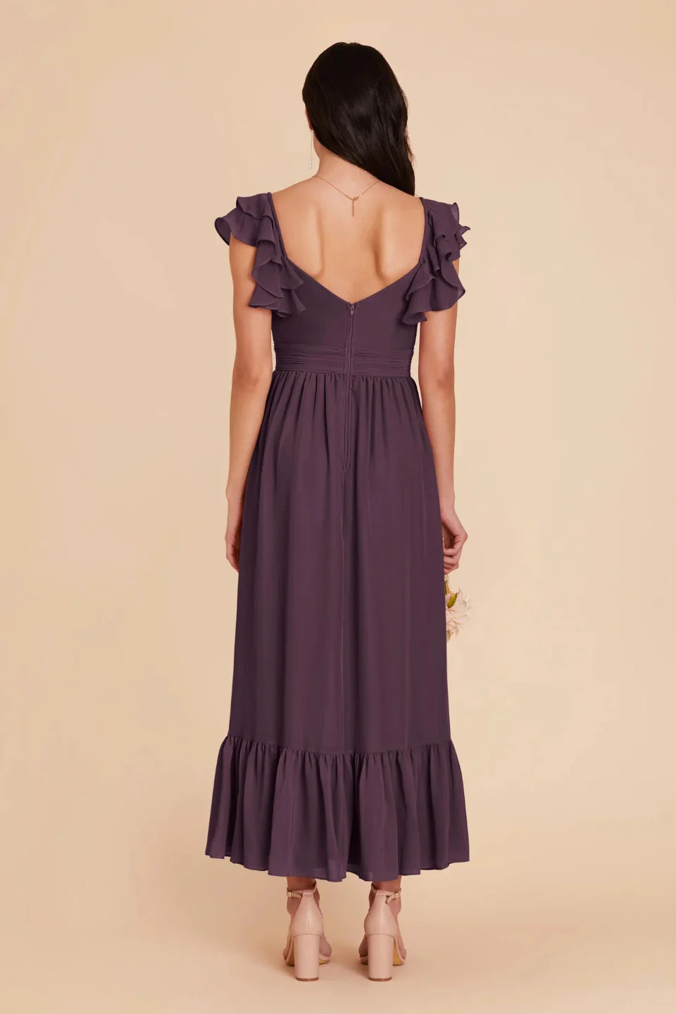 Romantic Ruffled Chiffon Bridesmaid Dress with Sweetheart Neckline and Tiered Midi Skirt