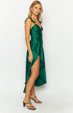 Ruffle Straps Sleeveless V Neck Long Graduation Party Homecoming Dresses Backless Pleats Elegant Prom Dresses for Ladies with slit