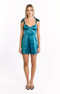 Tie Straps Short Graduation Homecoming Dresses knee length Backless Sleeveless No Slit Elegant A-Line Cocktail Dresses