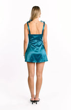 Tie Straps Short Graduation Homecoming Dresses knee length Backless Sleeveless No Slit Elegant A-Line Cocktail Dresses