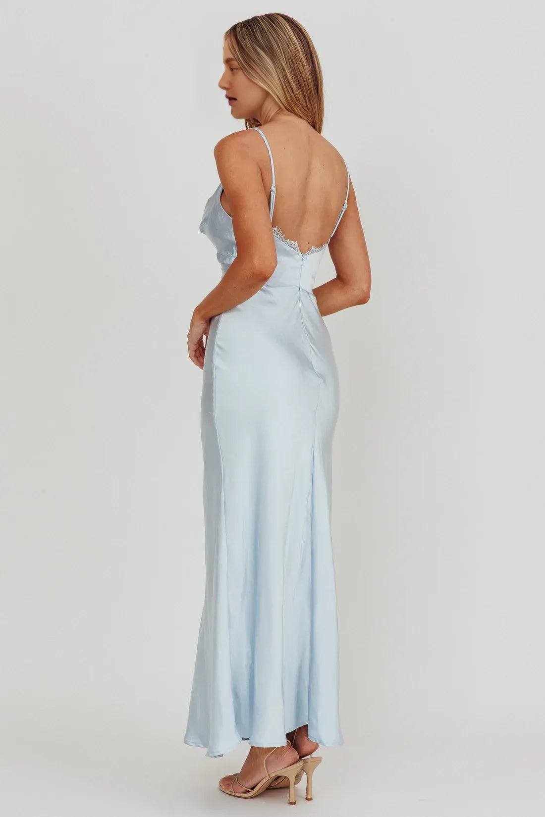Sexy Sheath/Column Spaghetti Straps Sleeveless Backless Floor-Length Prom Dress