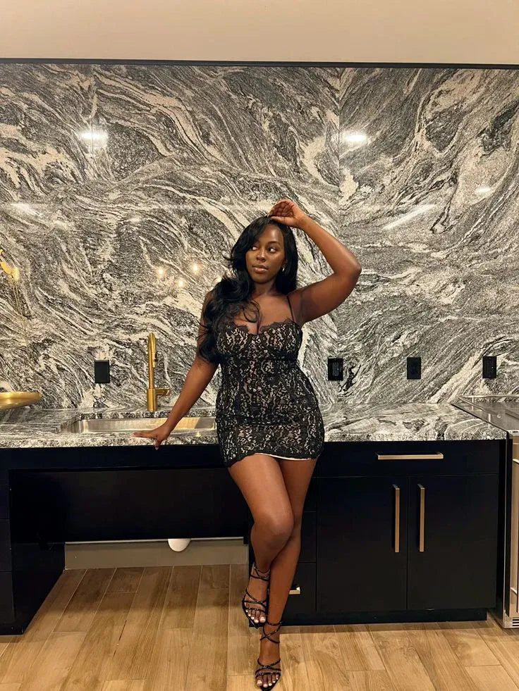 Sexy Spaghetti Straps Sleeveless Sheath Appliques Short-Mini Homecoming Dress