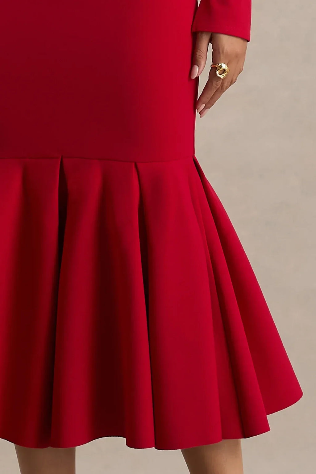 Simple Mermaid Crew Neck Long Sleeve Zipper Back Midi Length Evening Dress