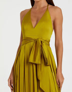 A-Line/Princess Halter Neck Sleeveless Backless Floor-Length Prom Dress