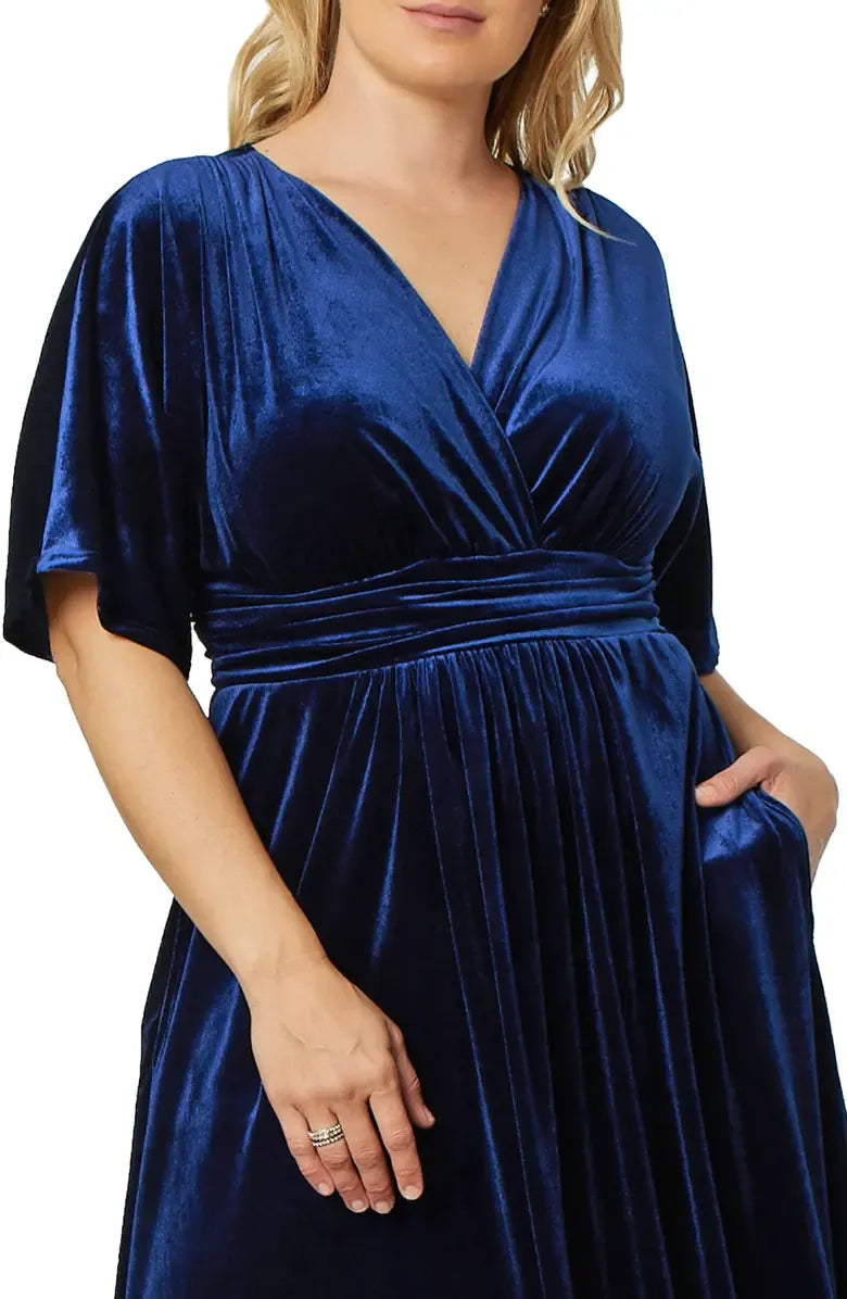 A-Line V-neck Short Sleeves Floor-Length Plus Size Mother of the Bride Dress