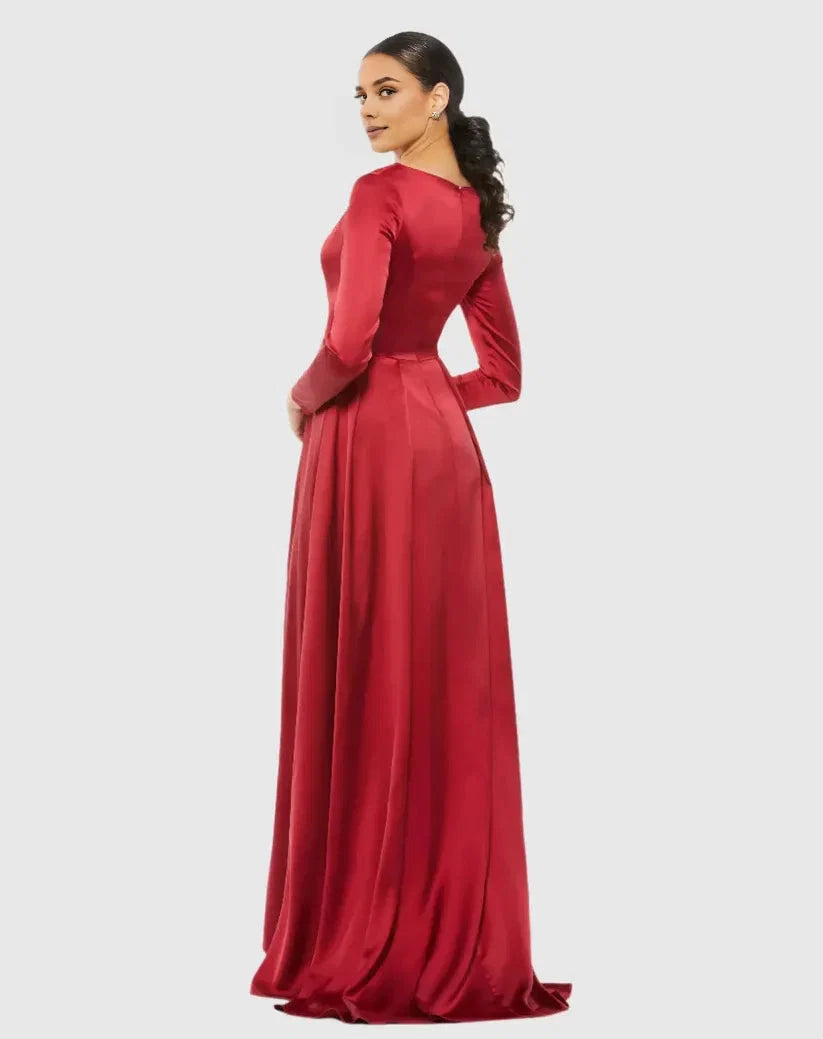 A-Line V Neck Long Sleeve Zipper Up Sweep/Brush Train Prom Dress
