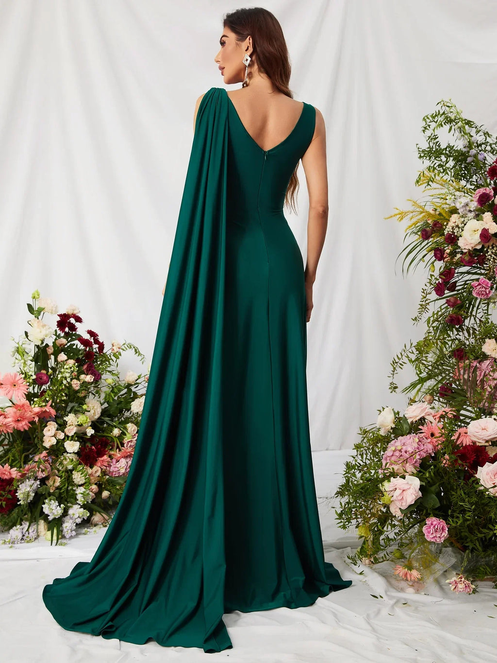 A-Line V Neck Sleeveless Backless Sweep/Brush Train Prom Dress