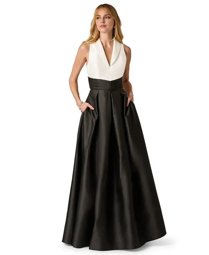 A-Line V Neck Sleeveless Pleated Floor-Length Prom Dress